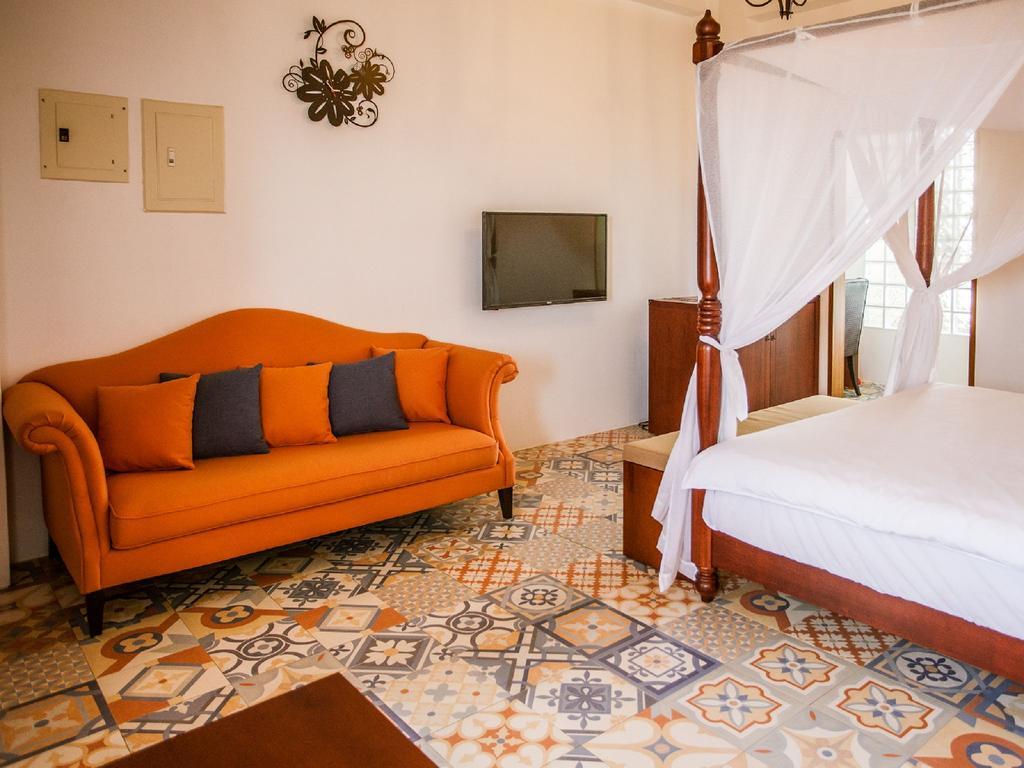 Oasis Hotel Маґун Екстер'єр фото