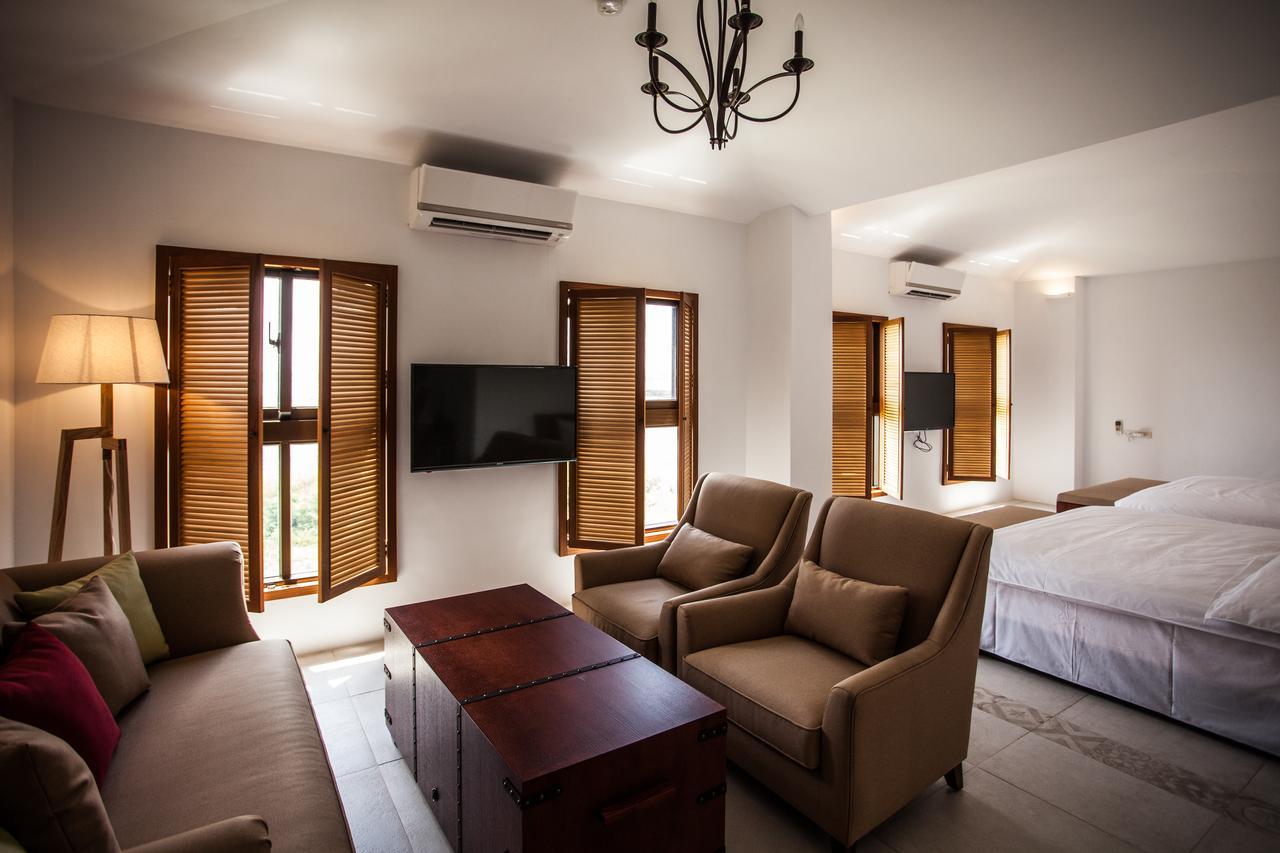 Oasis Hotel Маґун Екстер'єр фото
